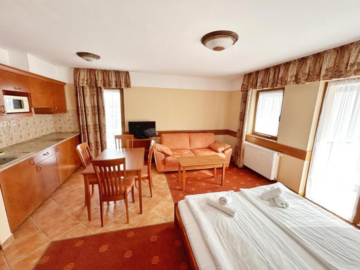 Bed and Breakfast Fonix Wellness *** 1 A Epulet Héviz Zewnętrze zdjęcie