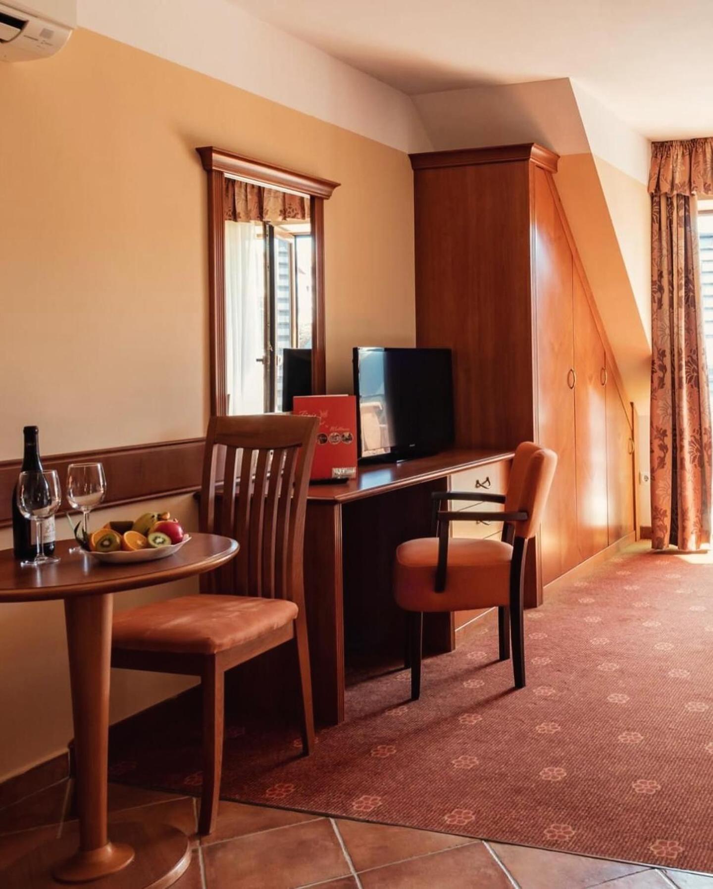 Bed and Breakfast Fonix Wellness *** 1 A Epulet Héviz Zewnętrze zdjęcie