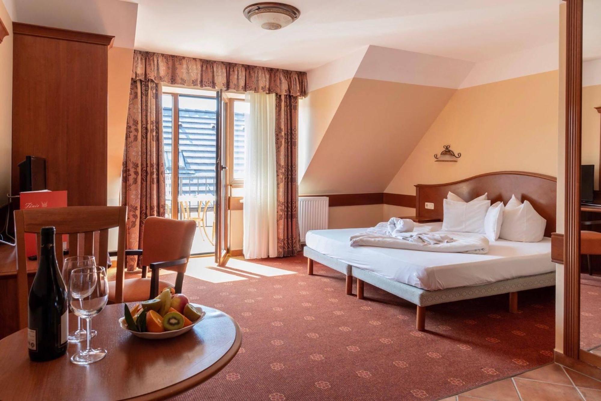 Bed and Breakfast Fonix Wellness *** 1 A Epulet Héviz Zewnętrze zdjęcie