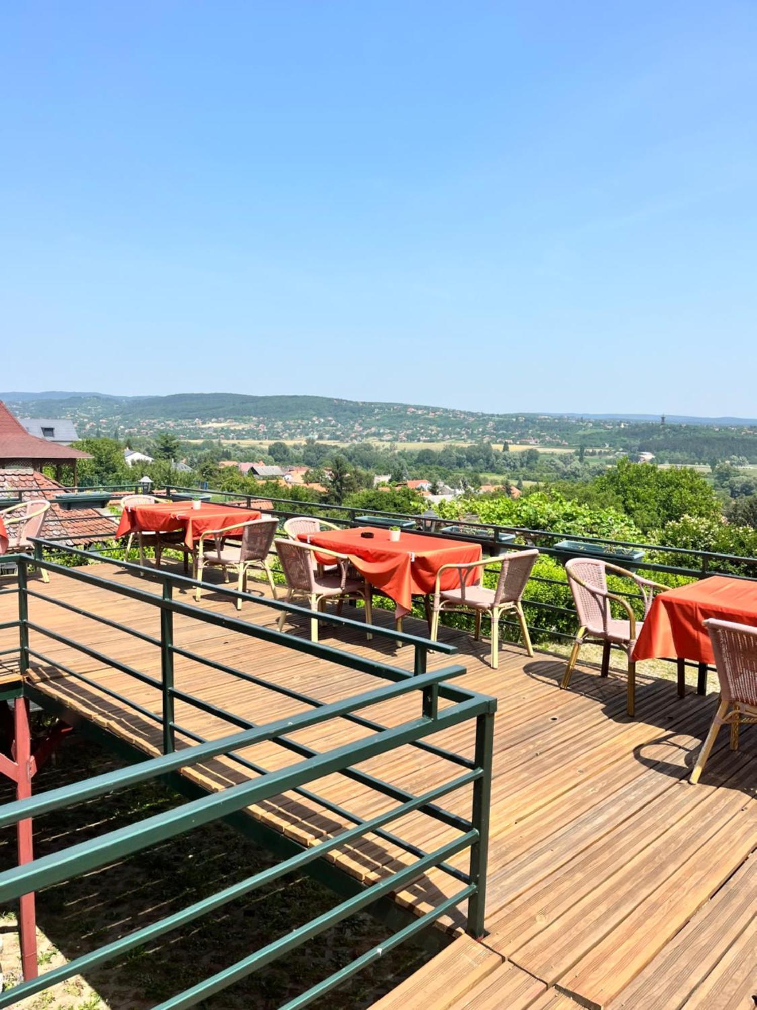 Bed and Breakfast Fonix Wellness *** 1 A Epulet Héviz Zewnętrze zdjęcie